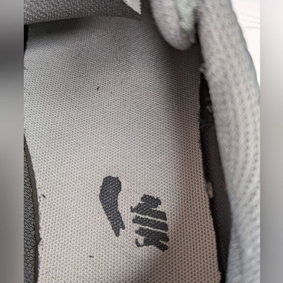 NIKE AIR MAX TAVAS SE Sneakers - Anthracite & Pure Platinum 718895-010 - Picture 8 of 10